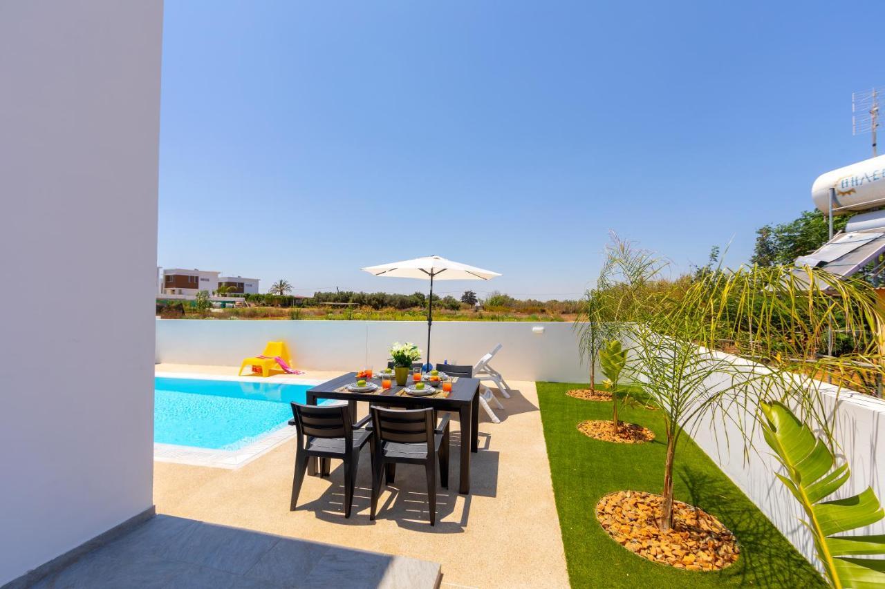Alasia Villas Paralimni Esterno foto