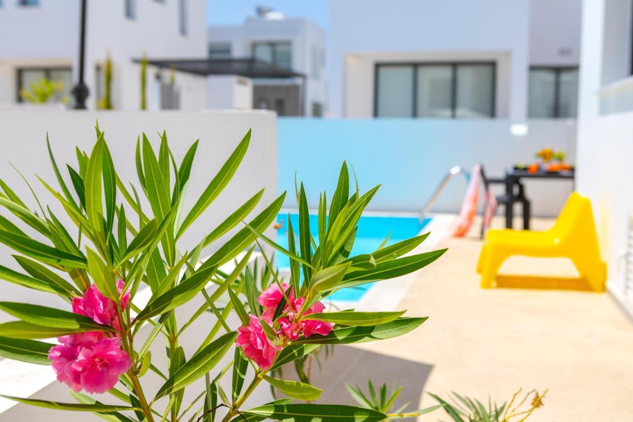 Alasia Villas Paralimni Esterno foto