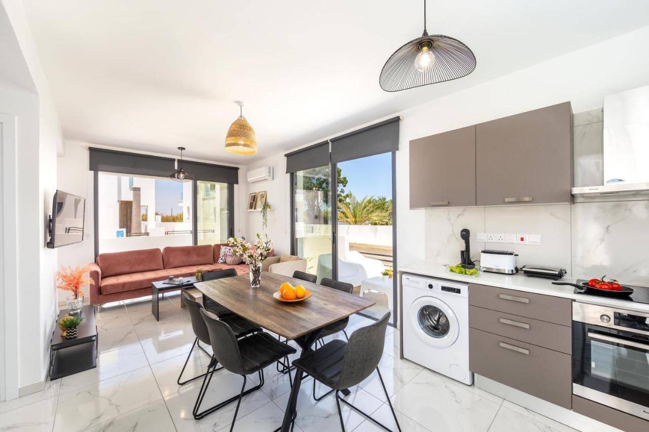 Alasia Villas Paralimni Esterno foto